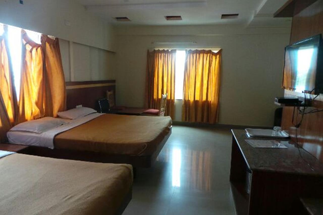 Mlc Gateway Deluxe Inn Bangalore Ngoại thất bức ảnh